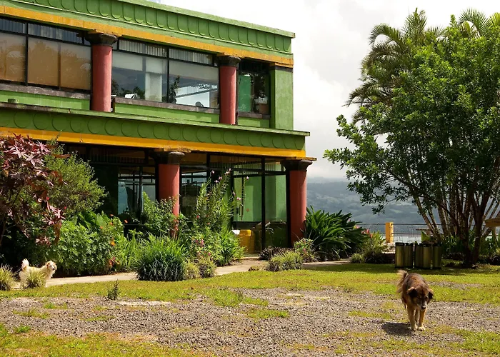 Arenal And Brewery Hotel