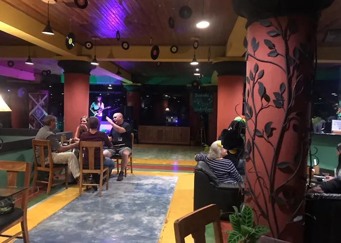 Arenal And Brewery Hotel