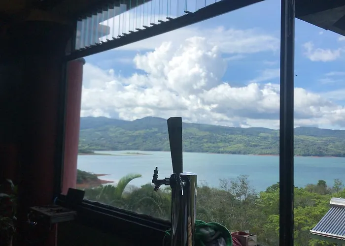 Arenal And Brewery Hotel
